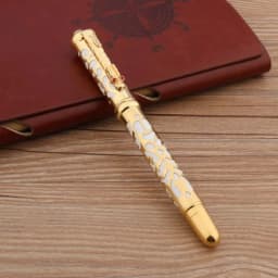 Luxury Metal 300 Fountain Pen White Golden Retro Hollow Out Faucet 26 Nib Stationery Office School Supplies