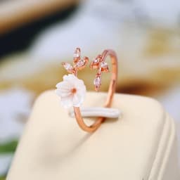 Women's Romantic Flower Engagement Finger Rings Shiny Crystal Lovely Small Shell Leaf Rose Gold Opening Wedding Ring Band Gifts