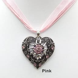 Heart Shape Vintage Carved Edelweiss Pendant Necklace Women Multicolor Rhinestone Ribbon Rope Necklace Oktoberfest Jewelry