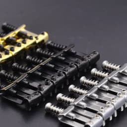 1 Set 10.5MM/10.8MM/11.3MM Stainless Steel / Titanium Alloy (TC4) Electric Guitar Bridge Saddle for Fende.r ST