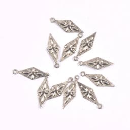 50pcs Gold and silver Filigree Wraps rhombus Pendant Metal Crafts for Headwear and jewelry accessories 8x21mm YKL0911