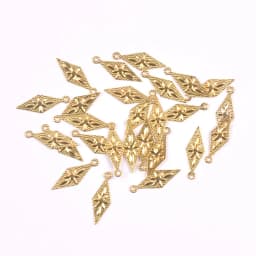 50pcs Gold and silver Filigree Wraps rhombus Pendant Metal Crafts for Headwear and jewelry accessories 8x21mm YKL0911