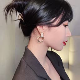 2025 New High Sense Opal Circle Pendant Dangle Earrings Fashion Party Luxury Accessories Sexy Korean Girl‘s Jewelry For Woman