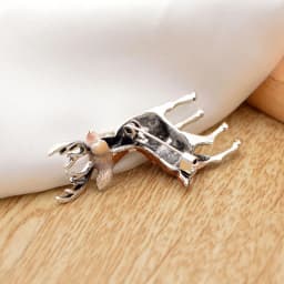 3 Colors Cute Small Deer Brooches for Women Bucks Sika Deer Animal Brooch Pin Coat Accessories Gift