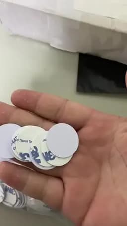 Sticker Coin-Card 125khz RFID EM4305 Adhesive Sticker Coin Card Rewritable Copy Clone Card Diameter 25mm 1/5pcs