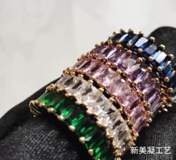 Luxury Cubic Zirconia Rings For Women Fashion Red Blue Copper Plated Finger Rings Zircon Statement Wholesale Bulk Jewelry 2021
