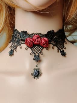 Gothic Lolita Black Lace Short Chain Choker Sexy Tassels Necklace Hollow Out Big Rose Flower Punk Handmade Wedding Jewelry Gift