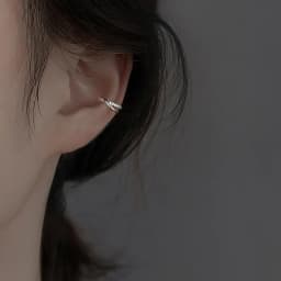 Popular Style Ear Cuff Earring For Women 1 pc Charming Shiny Crystal Without Piercing Ear Clip Earrings Jewelry Gift