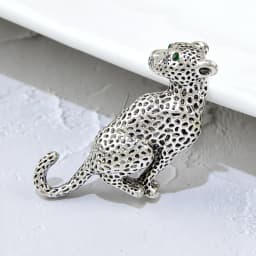 CINDY XIANG Leopard Brooch Pin Animal Jewelry Winter Coat Dress Party Accessories Gift