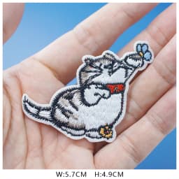 Cat Fashion DIY Patches Cute Animal Embroidery For T-Shirt Iron On Child Kids Appliques Clothes Jeans Stickers Badges Dog