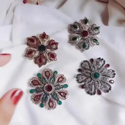 High Quality Fashion Baroque Court Retro Brooch Personality Hollow Badge Corsage High-end Christmas Gift Clothing Accessories