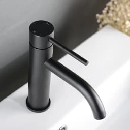 Brushed Rose Gold Bathroom Sink Faucet Deck Mounted Single Hole & Handle Cold And Hot Water Mixer Tap Brushed Gold