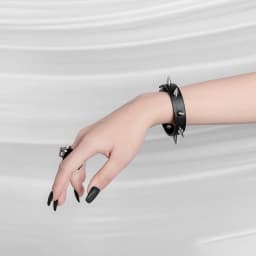 1Pc New Unisex Women Punk Black Bracelet Unique One-row Spike Rivet Bracelets PU Metal Wristband Adjustable Bangles