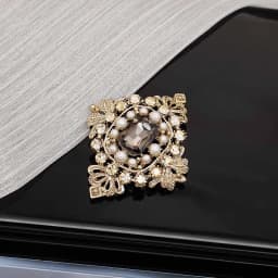 British Vintage Baroque Brand Design Brooch Pins Rhinestone Pearl Flower Brooch Coat Cuff Accessories for Women