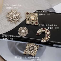 British Vintage Baroque Brand Design Brooch Pins Rhinestone Pearl Flower Brooch Coat Cuff Accessories for Women