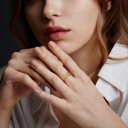 Chic Women Chain Ring,Gold Color Stainless Steel Watchband Wedding Bands, Dainty Minimalist Lady Jewelry
