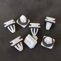 Car Rocker Cover Trim Clips Panel Sill Guard Moulding Side Skirt Nylon Retainer for Honda Civic CRV 91504-SP1-003 91504SP1003