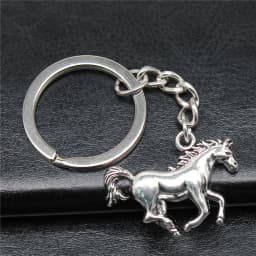 Keychain Holder Souvenirs Gift Vintage Handmade Antique Silver Color 30x22mm Horse Pendant Keyring