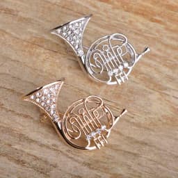 BUCOMEOI Trumpet Shaped Brooches Women Crystal Gold-color Costume Music Brooch Musician Shirts Hijab Pins Corsages