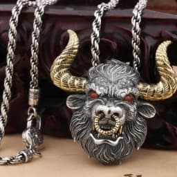 Retro Punk Turquoise Bull Head Pendant Necklace for Men Fashion Hip Hop Motorcycle Riding Trend Cool Personalized Jewelry