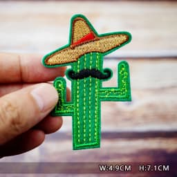 Dinosaur Eye Cat Heart Shoes Patches Embroidery For T-Shirt Iron On Appliques Clothes Jeans Stickers Badges Lightning Hand Beer