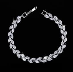 Fashion Exquisite Color Crystal Inlaid Ladies Charm Bracelet Engagement Wedding Jewelry