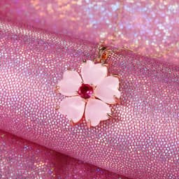 Huitan Fancy Flower Necklace Women Temperament Sweet Chain Neck Female Party Accessories Anniversary Love Gift Fashion Jewelry