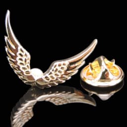 Fashion Brooch Golden Anchor Crown Saxophone Music Wing Horn Stars Golf For Men's Suit Collar Lapel Brooches Pin Party Jewelry