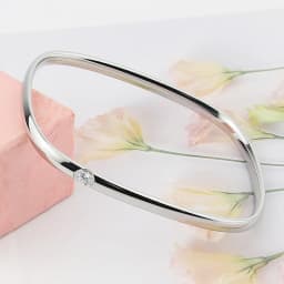 Closed Bangle Wear With A Circumference Less Than 17cm Crystal Titanium Steel Bracelet Love Bangle for Women Wedding Jewelry