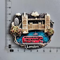 UK Tourist Souvenir British Refrigerator Sticker Manchester Oxford London Bus Big Ben Scotland Crafts Magnetic Fridge Decor
