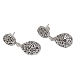 Retro Silver Color Bohemian Earrings Drop-shaped Carved Flowers Dangle Earrings Women Party Wear Jewelry Every Day