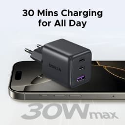 UGREEN 30W GaN Charger PD 3.0 QC4.0 USB C Charger For iPhone 17 16 15 Pro Samsung S25 Xiaomi Tablet iPad Air Pro Phone Charger