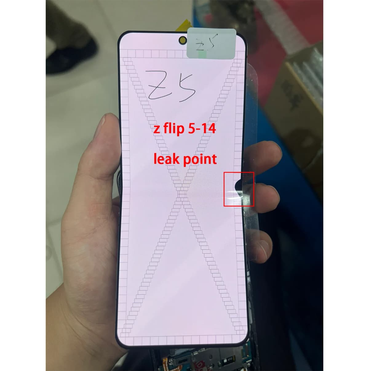AAA+ Dynamic AMOLED For Samsung ZFlip 5 Defected Dot LCD Inner Screen For Z Flip 5 Display Touch Screen Digitizer Reapair Parts