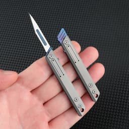 Mini Titanium Alloy Scalpel Utility Cutter, Portable EDC Replaceable Surgical Blade Keychain Knife For Unboxing DIY Craft Carvin