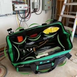 Handheld Tool Kit, Wear-resistant and High Load-bearing, Multifunctional Multi-layer Electrician Specific Tool Kit