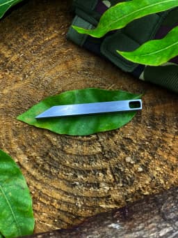 EDC Stainless Steel Mini Pry Bar Multi-Tool Keychain with Screwdriver, Box Opener and Minimalist Tool Functions