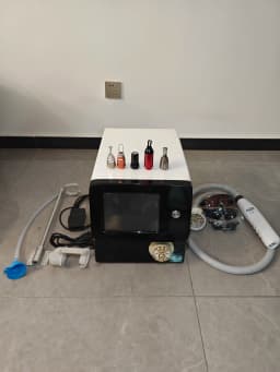 Nd Yag Laser Tattoo Removal Carbon Peeling Machine Portable Picosecond Laser Q Switched NdYag Pico Laser Tattoo Removal