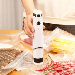 Handheld Rechargeable Food Vacuum Sealer Kit Portable Vacuum Sealer One-Touch Food Saver for Meat Fruit Vegetables Meal Prep