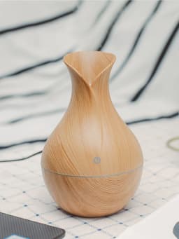 200ml Air Humidifier Essential Oil Diffuser USB Mist Maker Mini Humidificador with Colorful Light for home office car