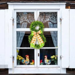 Easter Door Wreath Decorative Spring Season Door Wreath Easter Party Supplies For Front Door Backyard Entryway Wall Window Decor