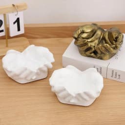 Resin Key Tray Double Hand Shape Keys Storage Tray Entryway Organizer Hands Bowl decor Sculpture Keys Jewelry Storage rack