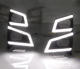 LED DRL Daytime Running Light For Isuzu D-max Dmax 2019-2022 Front Fog Lamp w/ Sequential Dynamic Turn Signal Auto Accessories