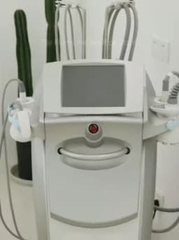 Venus Legacy Multi Functional Integrated Cavitation Machine Lighten Stretch Marks Body Shaping Firm skin Lighten cellulite