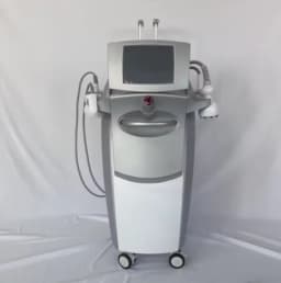 Venus Legacy Multi Functional Integrated Cavitation Machine Lighten Stretch Marks Body Shaping Firm skin Lighten cellulite