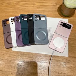 for Samsung ZFlip 4 Luxury for Magsafe Matte Case for Samsung Galaxy Z Flip 6 4 3 5 Flip4 Wireless Charger Soft Silicone Cover