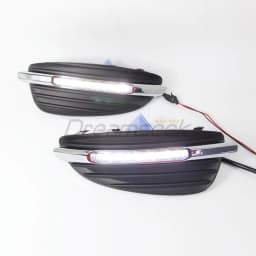 LED Daytime Running Light for Mercedes-Benz V-Class V260 V250 2016-2018 DRL Daylight Driving Fog Lamp with Turn Signal Headlight