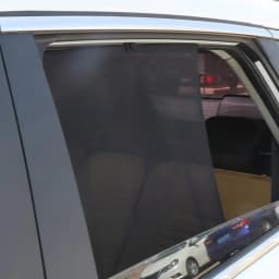 2pcs Car Side Sunshade Auto Retractable Roller Protector Blocks 97% Of Harmful UV Rays Universal Car Windows Shades Accessories