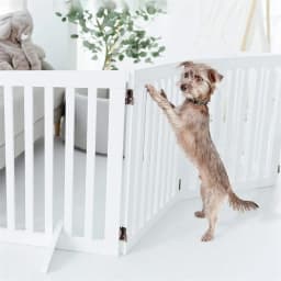 Voltsify Wooden Foldable Freestanding Panel Pet Gate, White & Grey for Entryways Halls Bedrooms