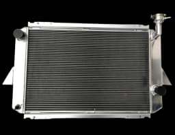 Aluminum Radiator for Nissan Patrol MQ, 80 - 87, 2.8 LTR Petrol Manual 1980 1981 1982 1983 1984 1985 1986 1987 81 82 83 84