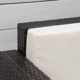 Outsunny Single Seater Rattan Chair Sofa with 10 cm Thick Padded Cushion, All-Weather PE Wicker Weave Armchair with Armrests